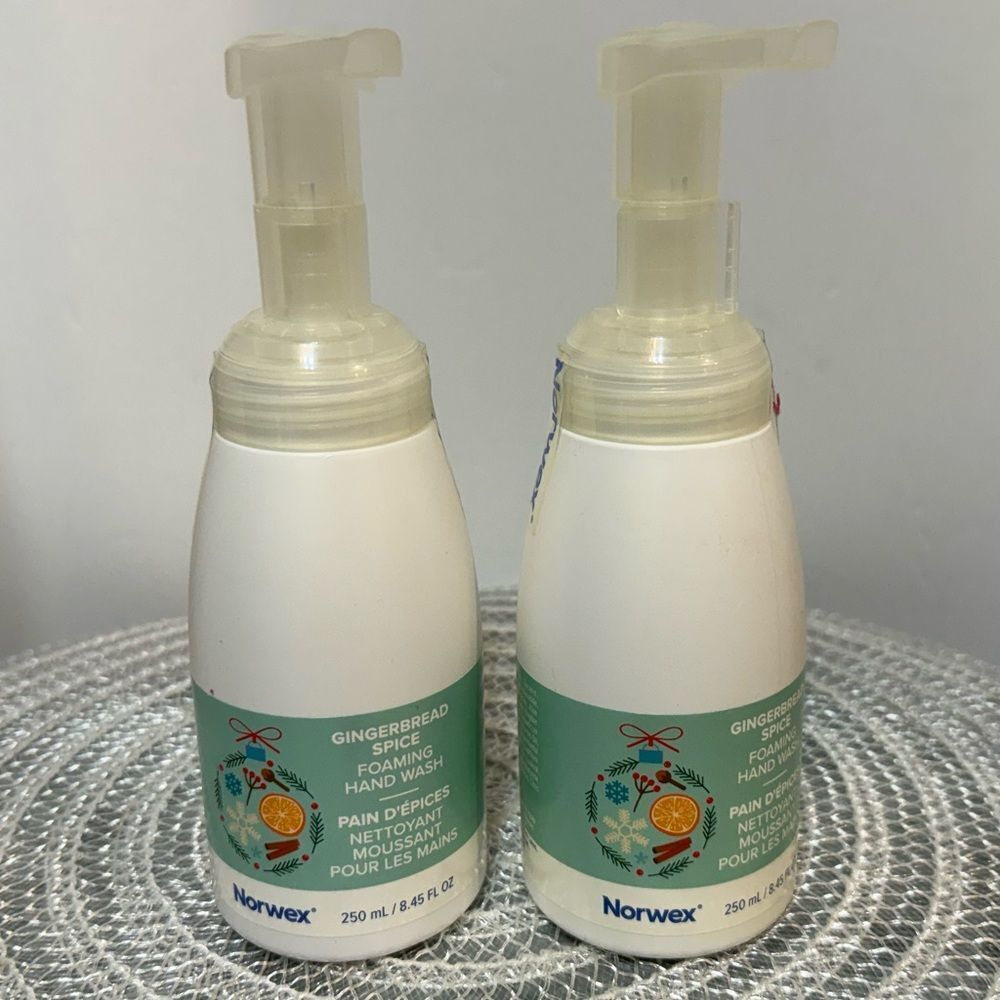 Norwex Gingerbread Spice Foaming Hand Soap Set of 2 NWT